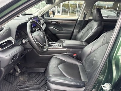 2023 Toyota Highlander Platinum AWD