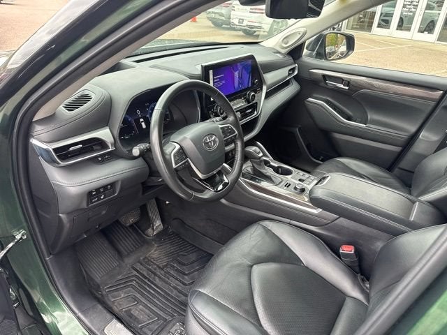 2023 Toyota Highlander Platinum AWD