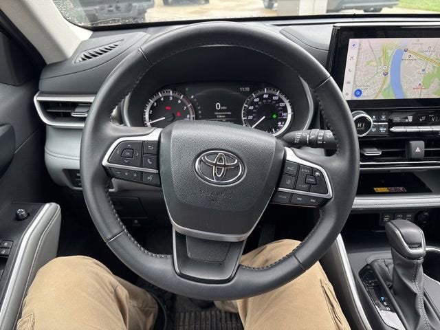 2025 Toyota Highlander XLE AWD