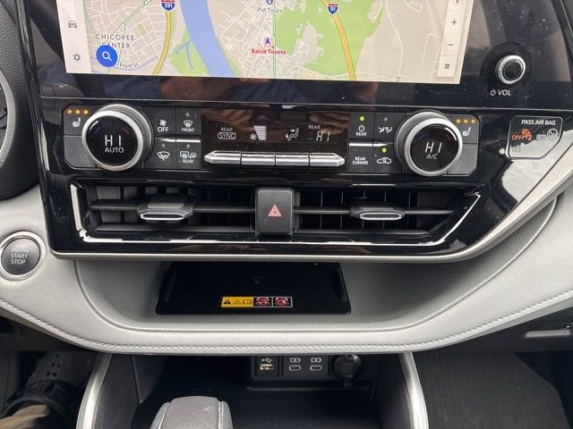 2025 Toyota Highlander XLE AWD