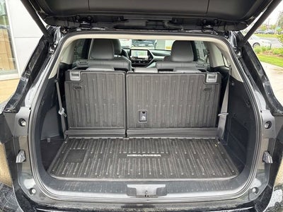 2025 Toyota Highlander XLE AWD