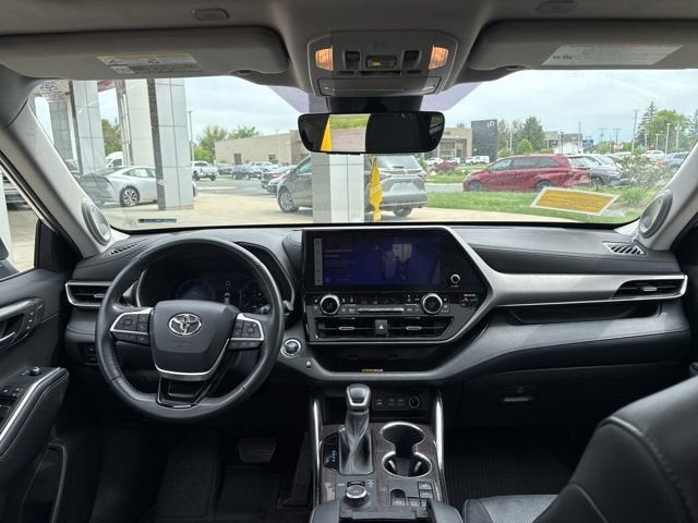 2023 Toyota Highlander Limited AWD