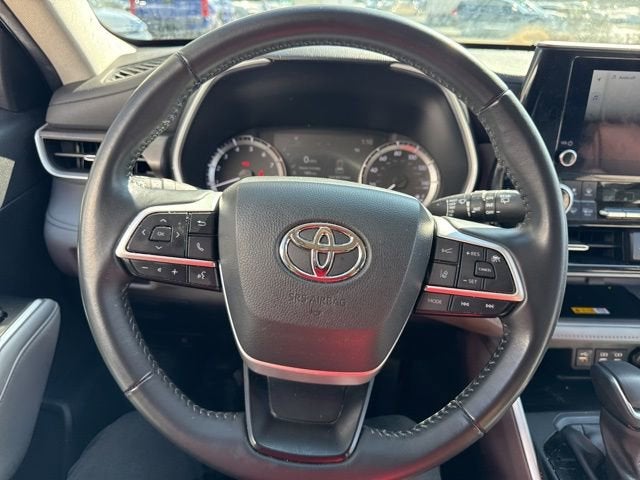 2023 Toyota Highlander XLE AWD