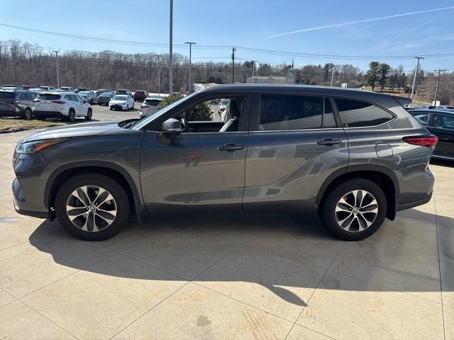 2023 Toyota Highlander XLE AWD
