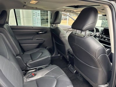 2025 Toyota Highlander XLE AWD