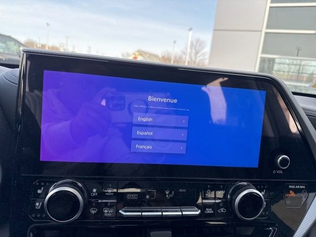 2025 Toyota Highlander Platinum AWD