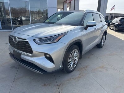 2025 Toyota Highlander Platinum AWD
