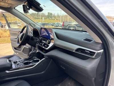 2025 Toyota Highlander Platinum AWD