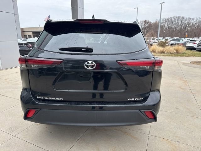 2025 Toyota Highlander XLE AWD