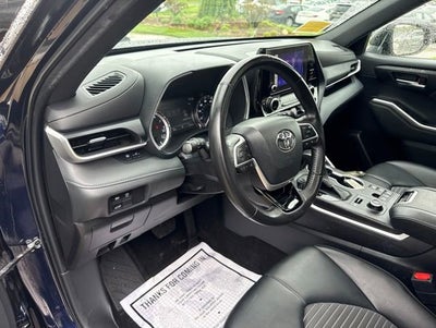 2023 Toyota Highlander XSE AWD