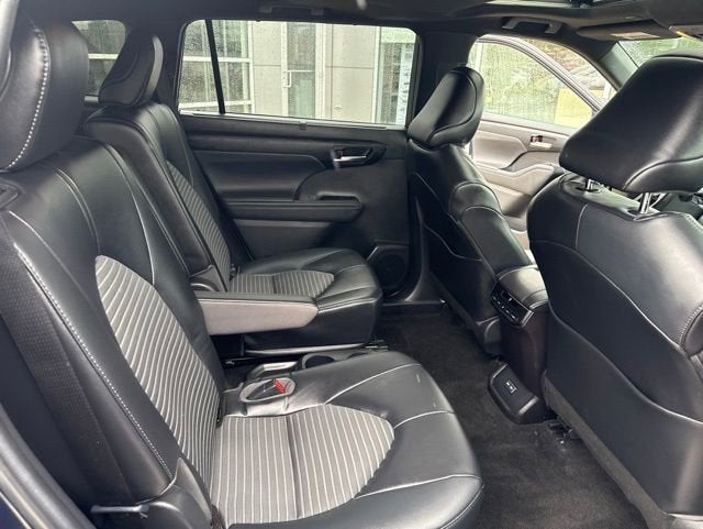 2023 Toyota Highlander XSE AWD