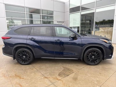 2023 Toyota Highlander XSE AWD
