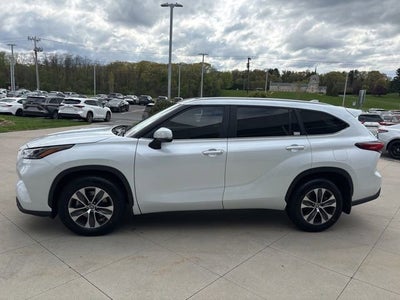 2023 Toyota Highlander XLE AWD