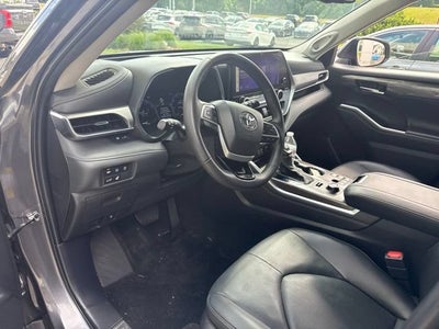 2024 Toyota Highlander Platinum AWD