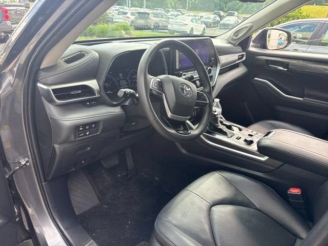 2024 Toyota Highlander Platinum AWD