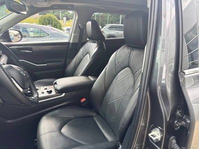 2024 Toyota Highlander Platinum AWD