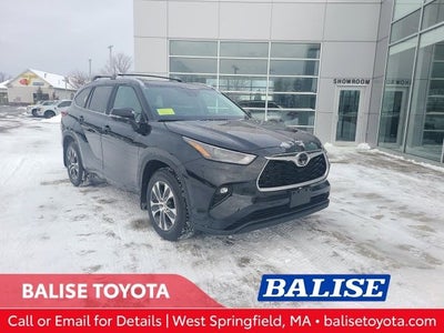 2023 Toyota Highlander XLE AWD