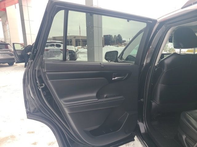 2023 Toyota Highlander XLE AWD