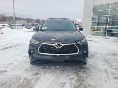 2023 Toyota Highlander XLE AWD