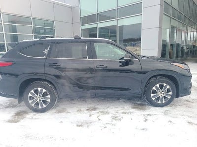 2023 Toyota Highlander XLE AWD