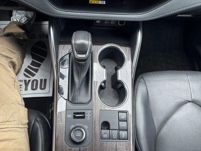 2023 Toyota Highlander Platinum AWD