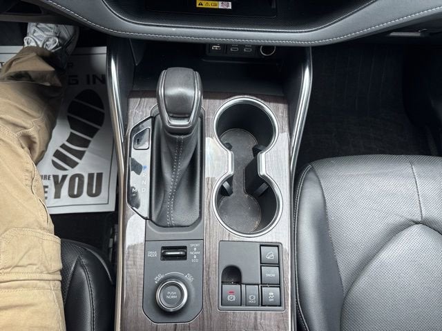 2023 Toyota Highlander Platinum AWD