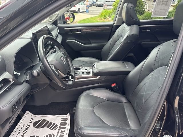 2023 Toyota Highlander Platinum AWD