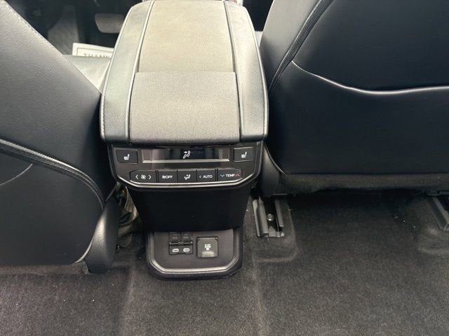 2023 Toyota Highlander Platinum AWD