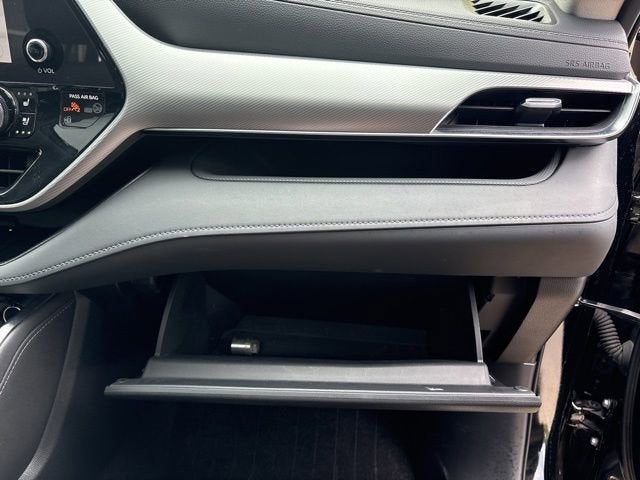 2023 Toyota Highlander Platinum AWD