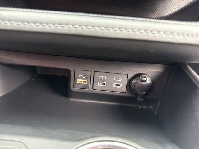 2023 Toyota Highlander LE AWD