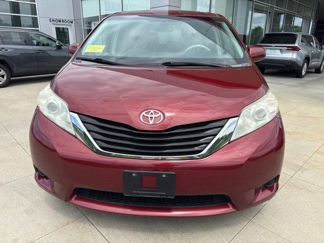 Used 2014 Toyota Sienna LE with VIN 5TDKK3DC5ES518537 for sale in West Springfield, MA