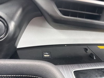 2025 Toyota Sienna LE FWD 8-Passenger