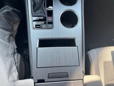 2026 Toyota Sienna LE FWD 8-Passenger