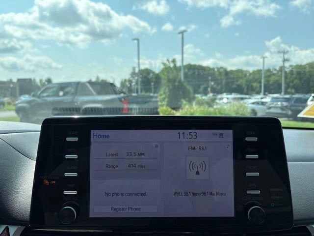 2023 Toyota Sienna Base