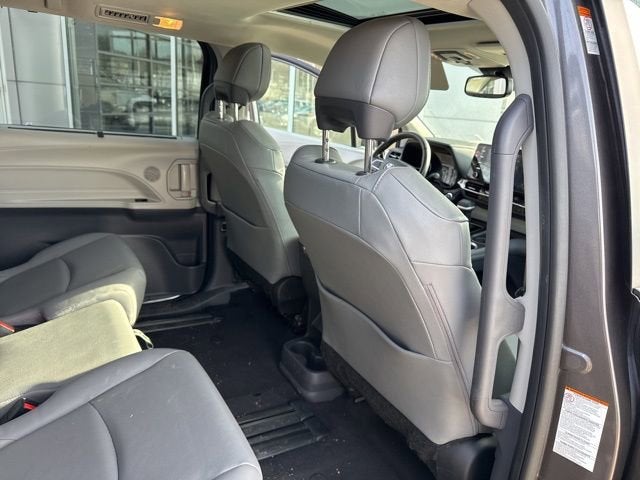 2024 Toyota Sienna Base