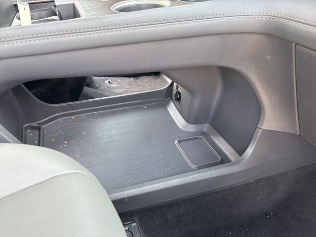 2024 Toyota Sienna Base