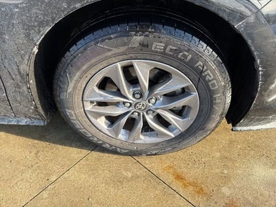 2024 Toyota Sienna Base