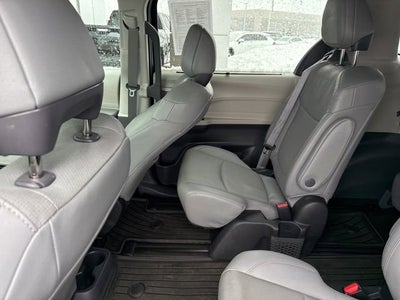 2022 Toyota Sienna Limited AWD 7-Passenger