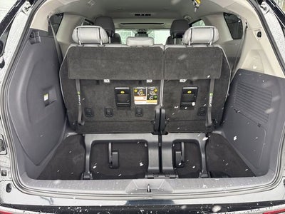 2022 Toyota Sienna Limited AWD 7-Passenger