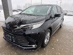 2022 Toyota Sienna Limited AWD 7-Passenger
