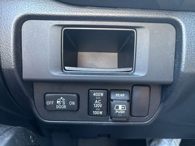 2017 Toyota Tacoma Base