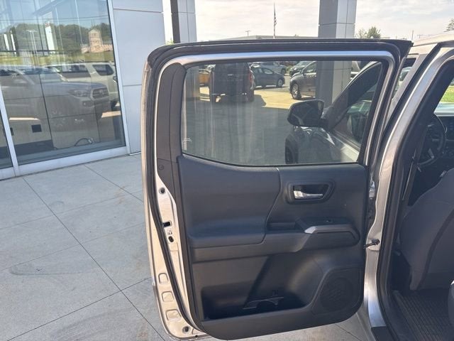 2017 Toyota Tacoma Base