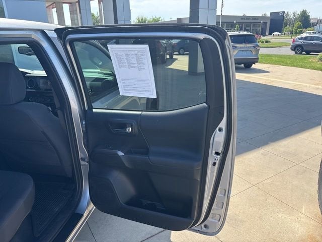 2017 Toyota Tacoma Base