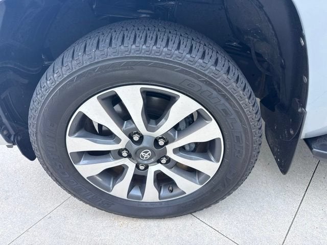 2020 Toyota Tundra Limited CrewMax 5.5' Bed 5.7L