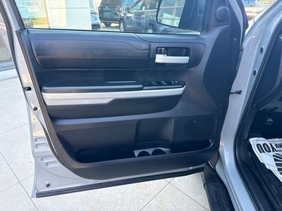2020 Toyota Tundra Limited CrewMax 5.5' Bed 5.7L