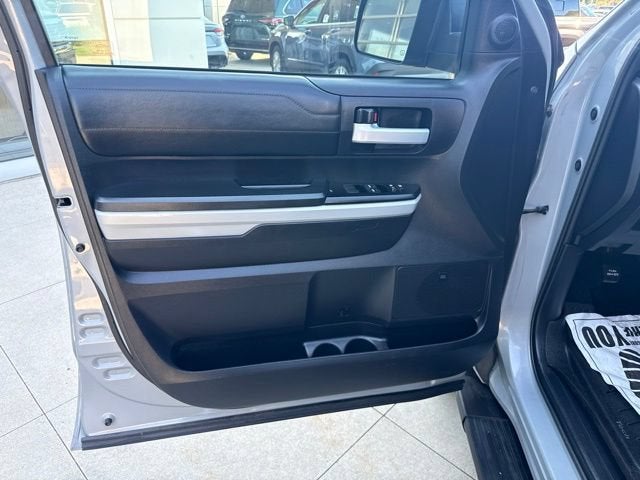 2020 Toyota Tundra Limited CrewMax 5.5' Bed 5.7L