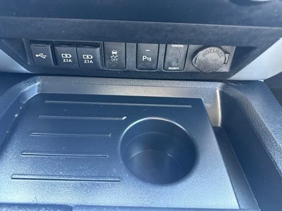2020 Toyota Tundra Limited CrewMax 5.5' Bed 5.7L