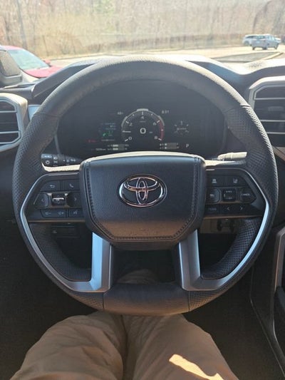 2026 Toyota Tundra Limited CrewMax 5.5' Bed