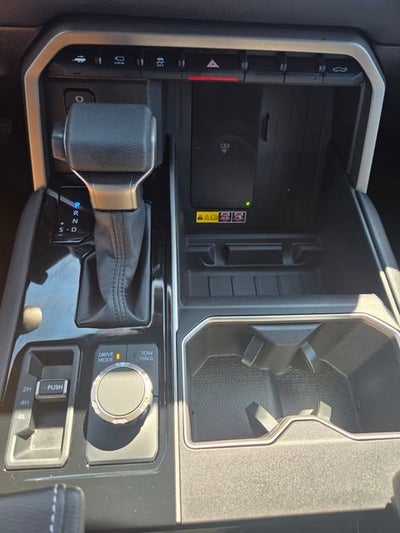 2026 Toyota Tundra Limited CrewMax 5.5' Bed