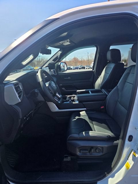 2026 Toyota Tundra Limited CrewMax 5.5' Bed